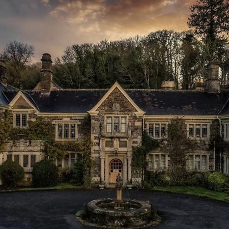 فندق Lewtrenchard Manor المظهر الخارجي الصورة