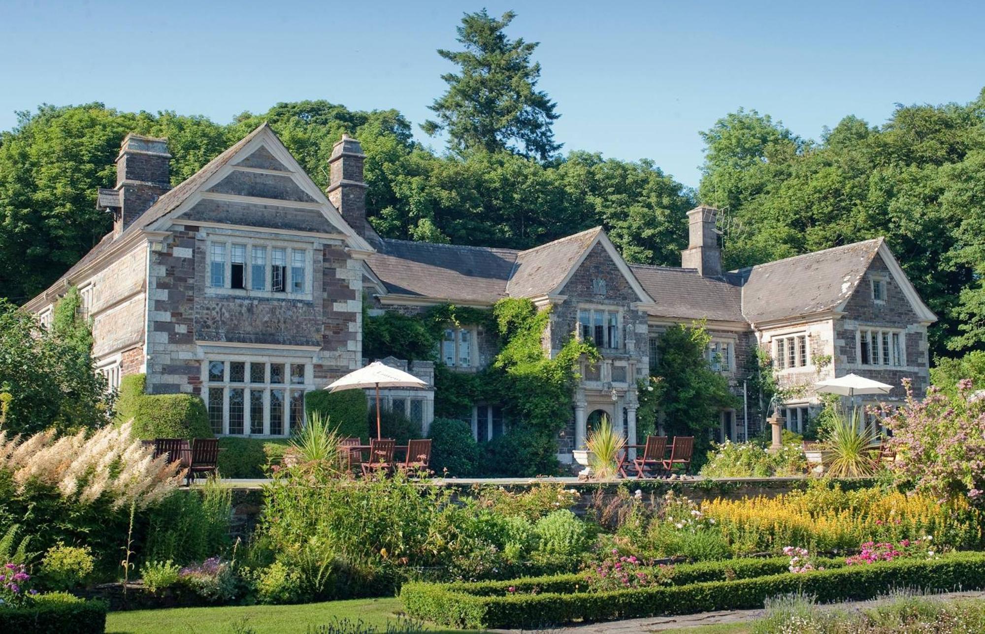 فندق Lewtrenchard Manor المظهر الخارجي الصورة