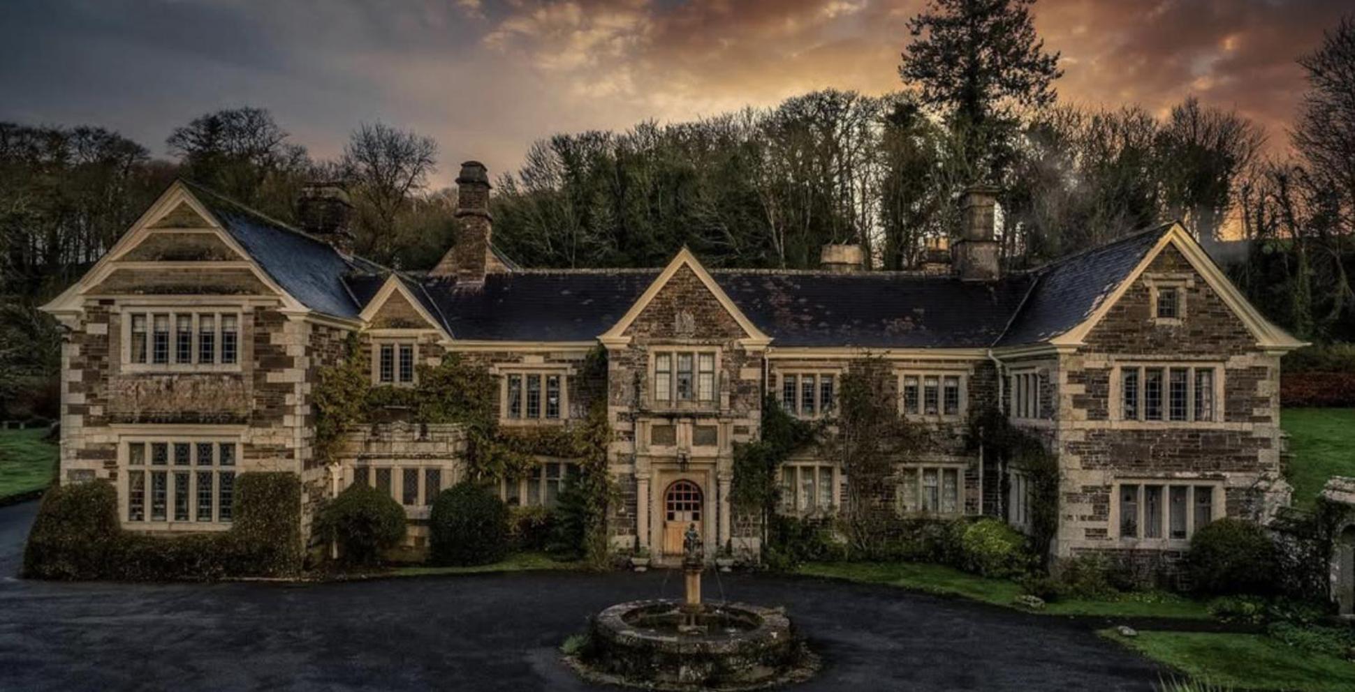 فندق Lewtrenchard Manor المظهر الخارجي الصورة